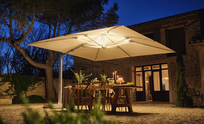 ambiente-nova-by-night_glatz_2025